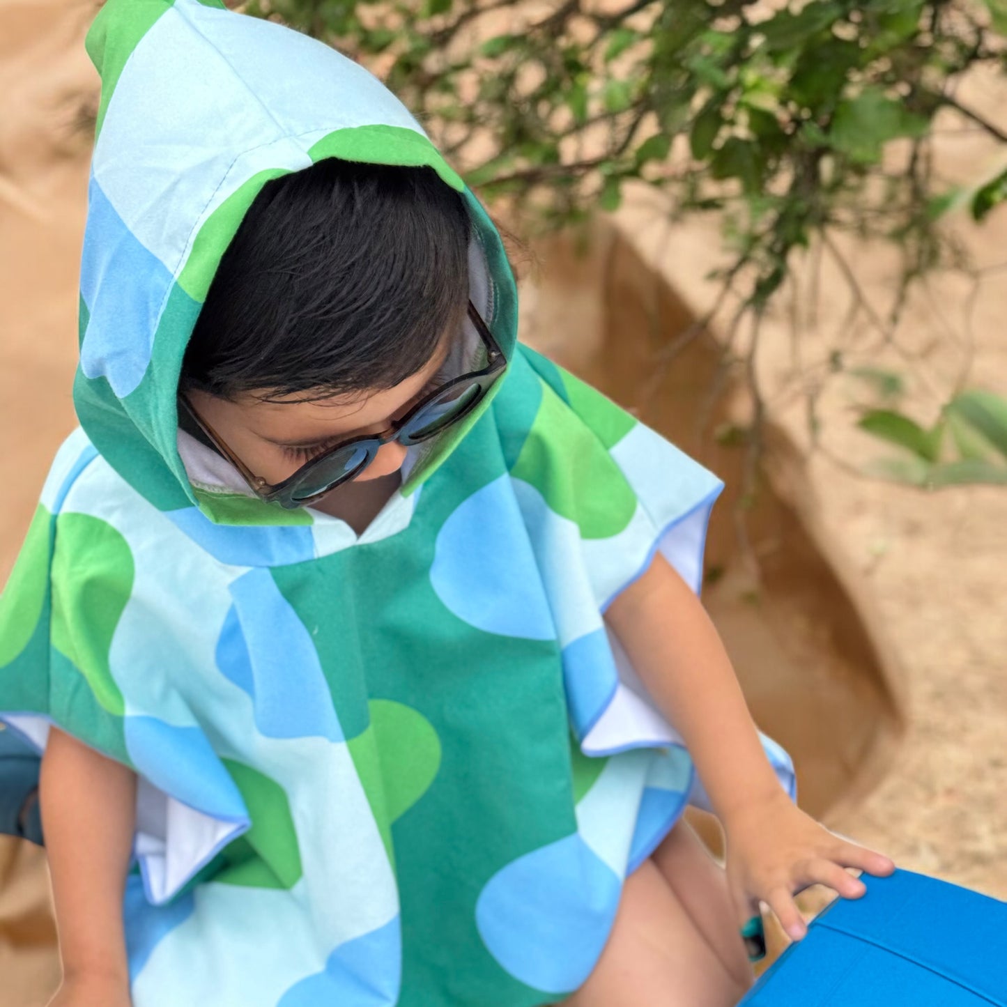 Microfiber Poncho - Aqua Bubbles