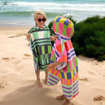 Microfiber Poncho - Urban Mosaic Pink