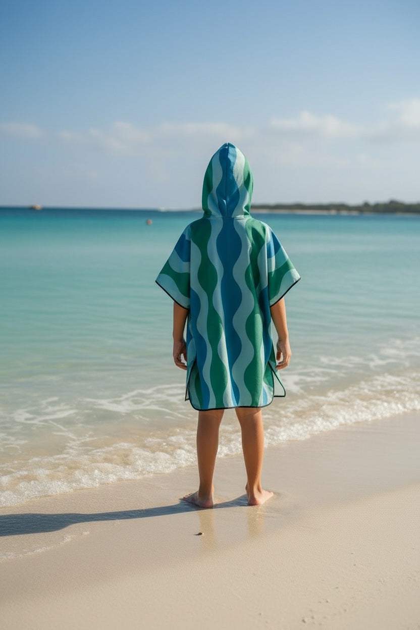 Microfiber Poncho - Emerald Surf